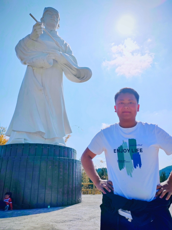 伏王虎的第一张照片--青岛相亲服务中心