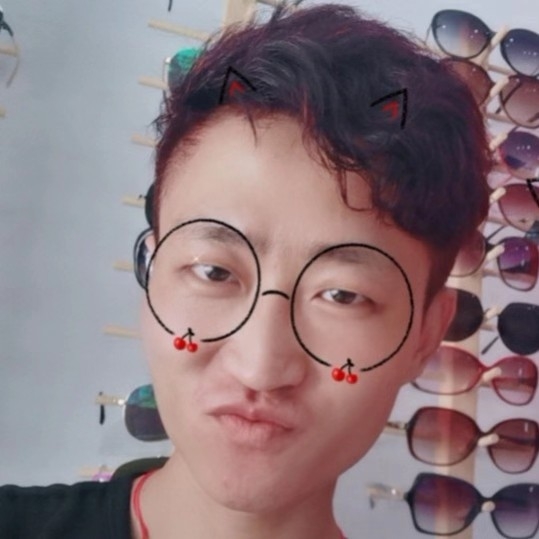 夏日炎炎的第二张照片--青岛相亲服务中心