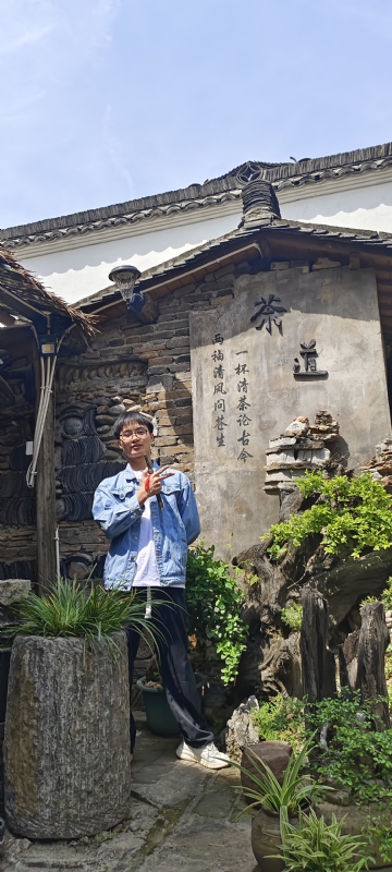 lilili109y的第一张照片--青岛相亲服务中心