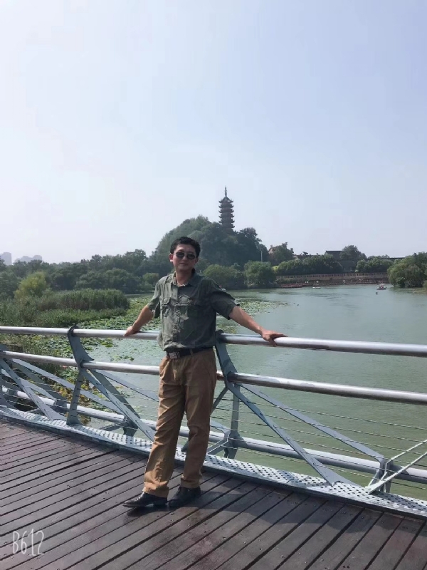 如风的第一张照片--青岛相亲服务中心