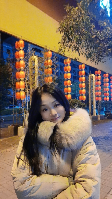 伊伊的第二张照片--青岛相亲服务中心