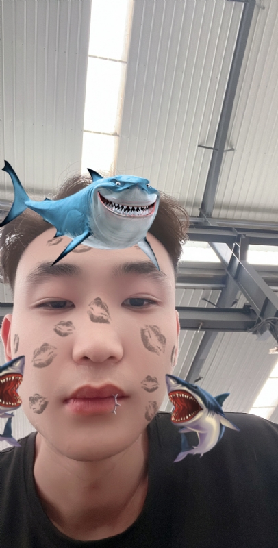 孤独的人的第一张照片--青岛相亲服务中心