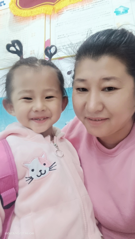 离异带俩娃的第一张照片--青岛相亲服务中心