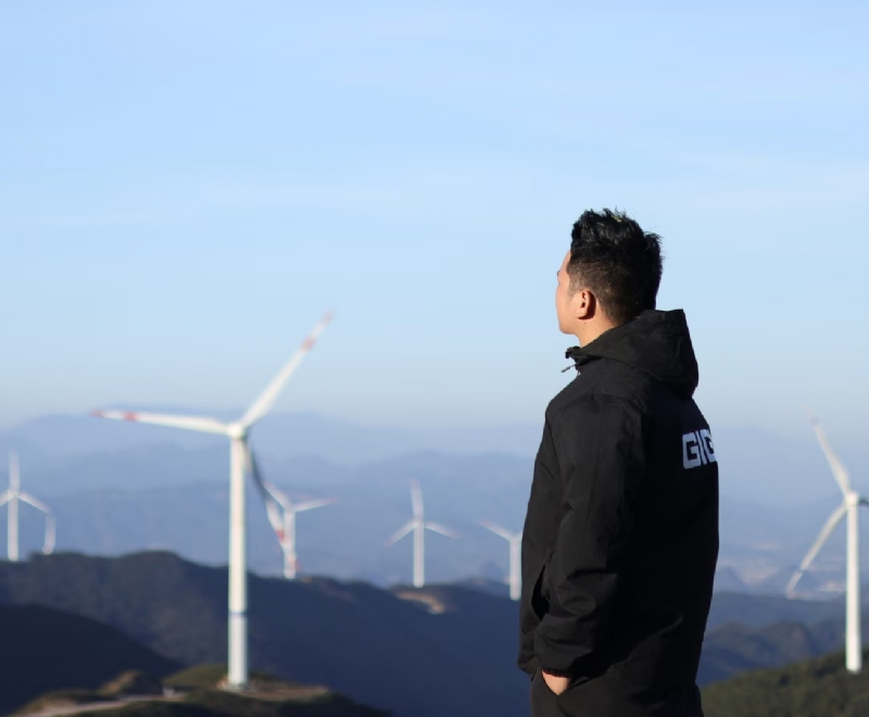 周慧的第二张照片--青岛相亲服务中心