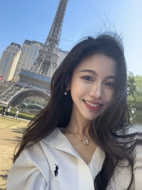 Anna的第一张照片--青岛相亲服务中心