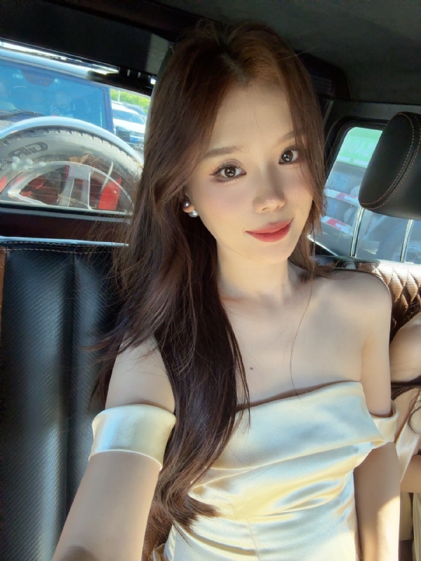 林林的第二张照片--青岛相亲服务中心