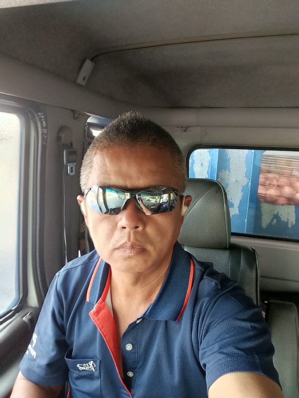 台灣合的第一张照片--青岛相亲服务中心