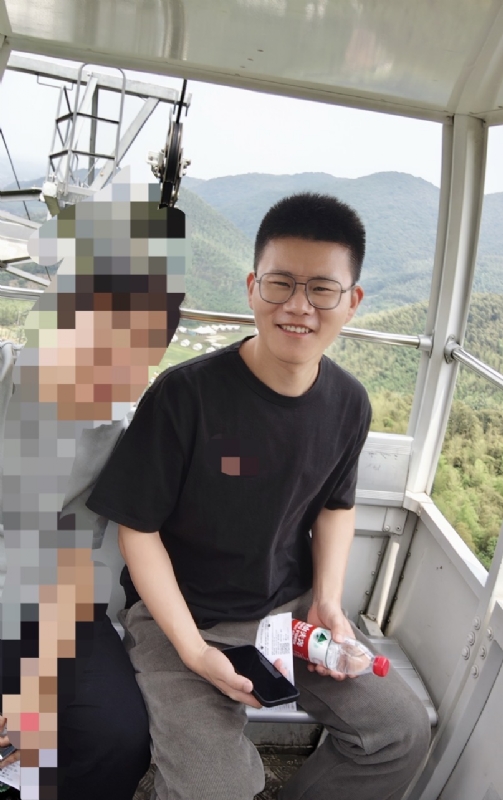 奔奔笨笨的第二张照片--青岛相亲服务中心