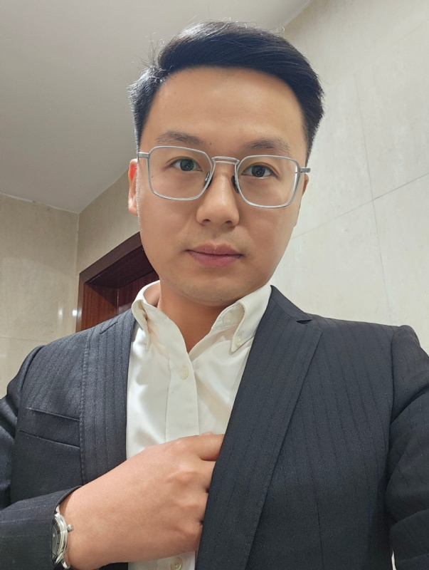 遥望的第一张照片--青岛相亲服务中心