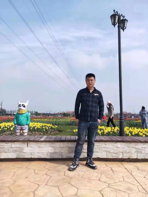 海阔天空的第一张照片--青岛相亲服务中心