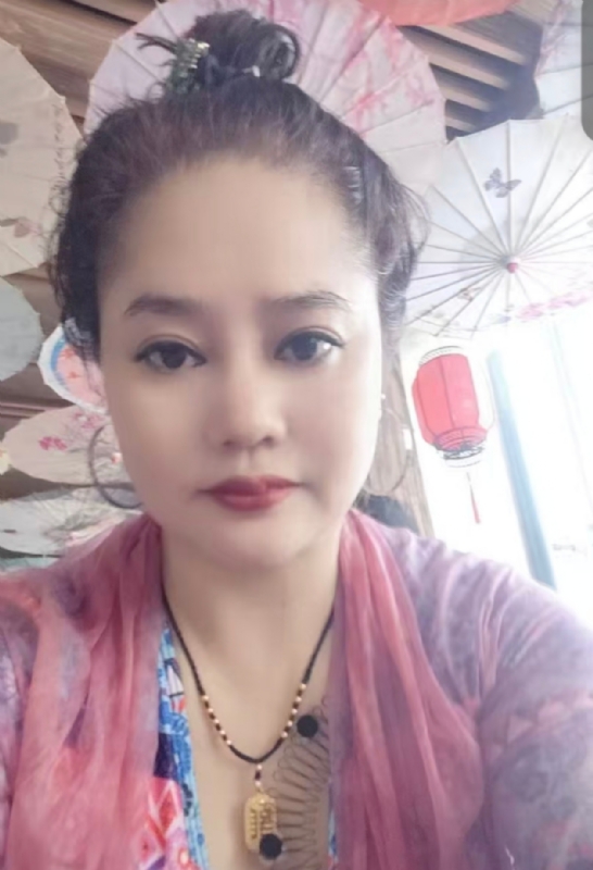 shi的第三张照片--青岛相亲服务中心