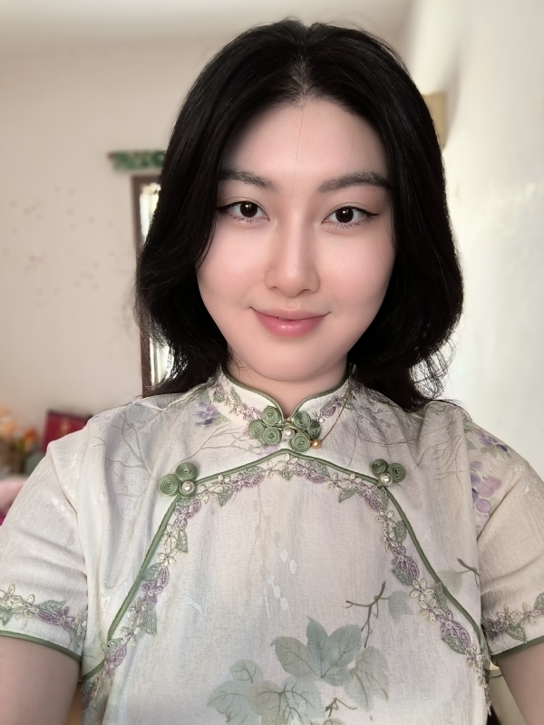 梅莱的第一张照片--青岛相亲服务中心