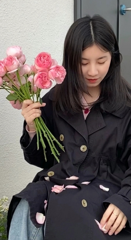 盐盐很甜的第二张照片--青岛相亲服务中心