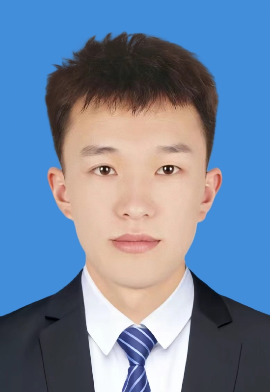 东子的第二张照片--青岛相亲服务中心