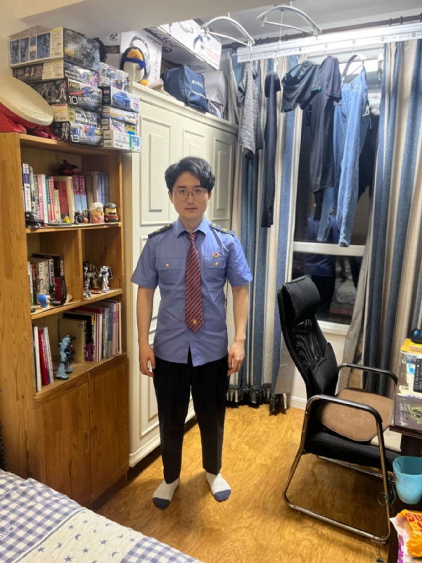 dym的第二张照片--青岛相亲服务中心