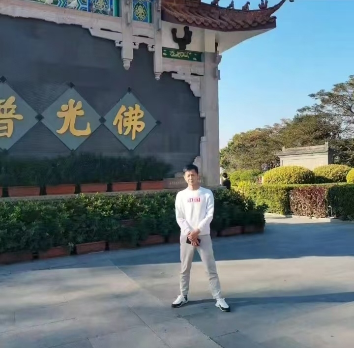 星艺的第一张照片--青岛相亲服务中心