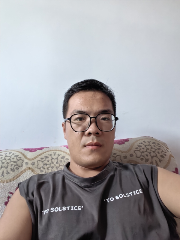 卫TF的第三张照片--青岛相亲服务中心