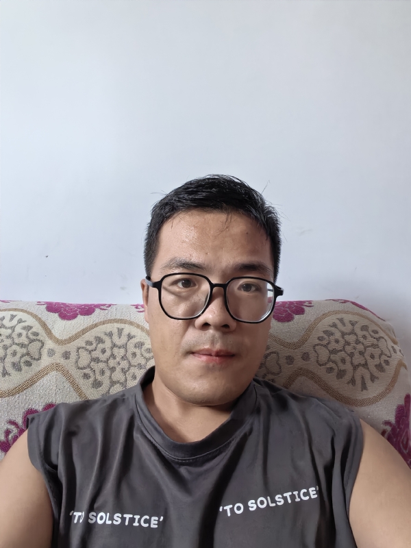 卫TF的第四张照片--青岛相亲服务中心