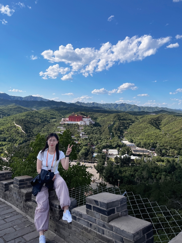 小柒的第三张照片--青岛相亲服务中心