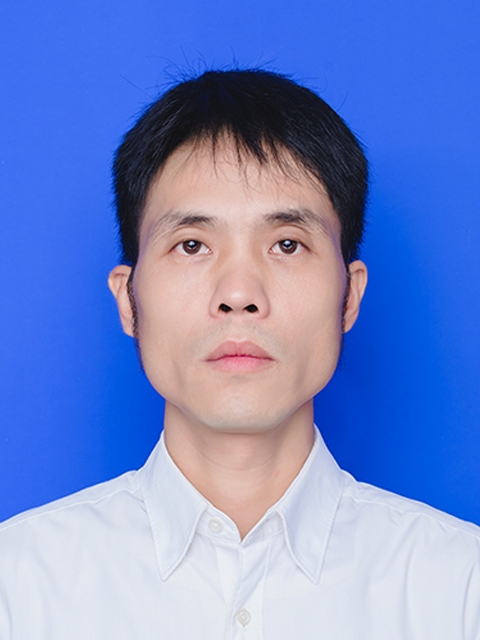 魅力中年的第一张照片--青岛相亲服务中心