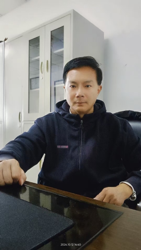 枫叶的第一张照片--青岛相亲服务中心