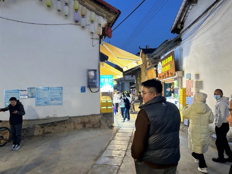 Longererer的第四张照片--青岛相亲服务中心