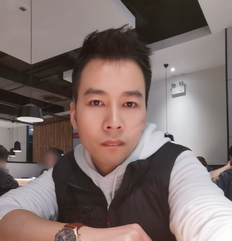 思明的第一张照片--青岛相亲服务中心