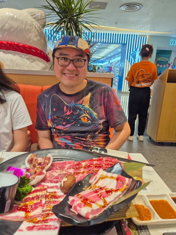 PIKACHU的第三张照片--青岛相亲服务中心