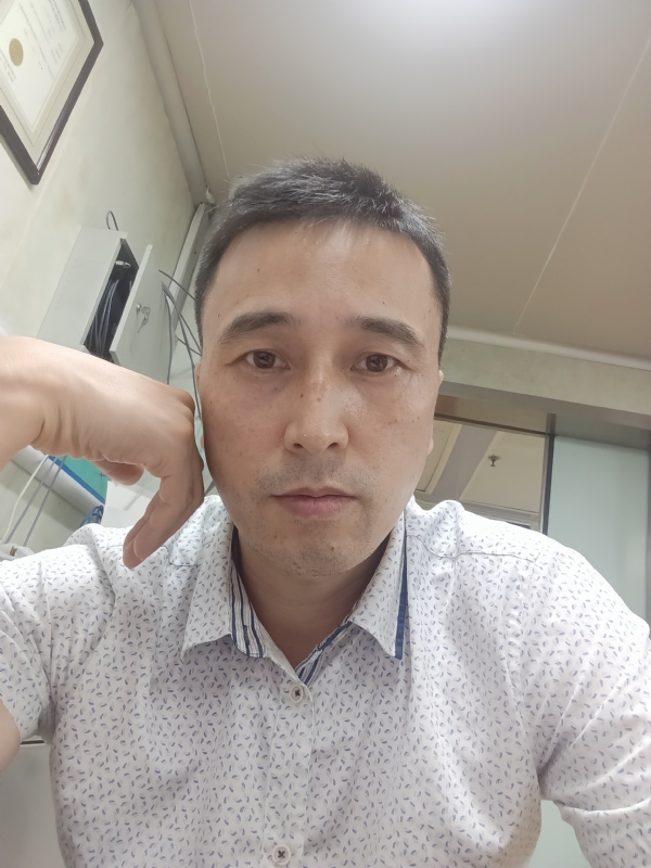 笑看一切的第三张照片--青岛相亲服务中心