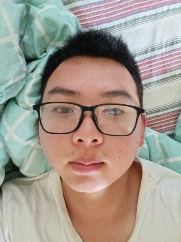 小黄的第四张照片--青岛相亲服务中心