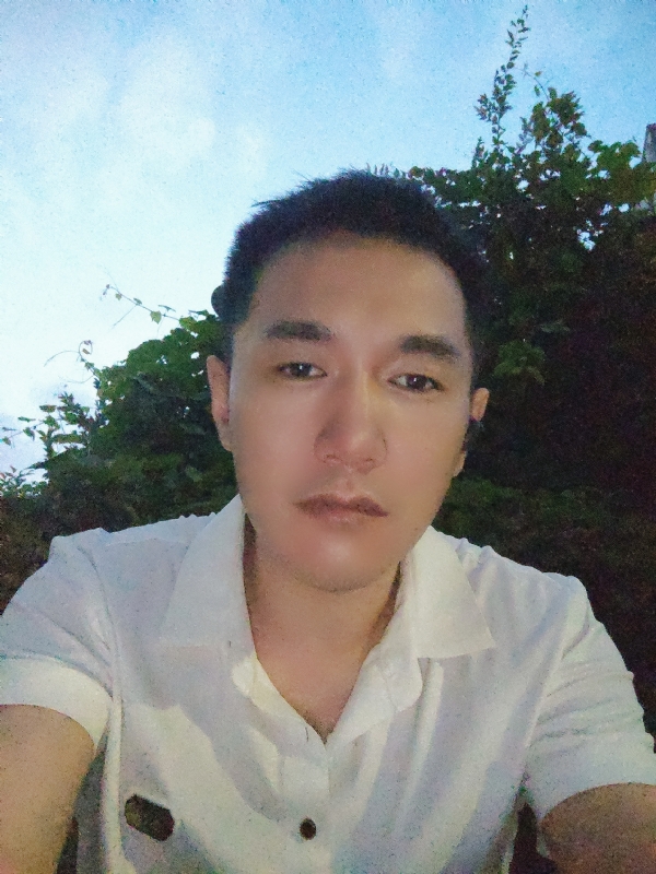 小米粥的第一张照片--青岛相亲服务中心