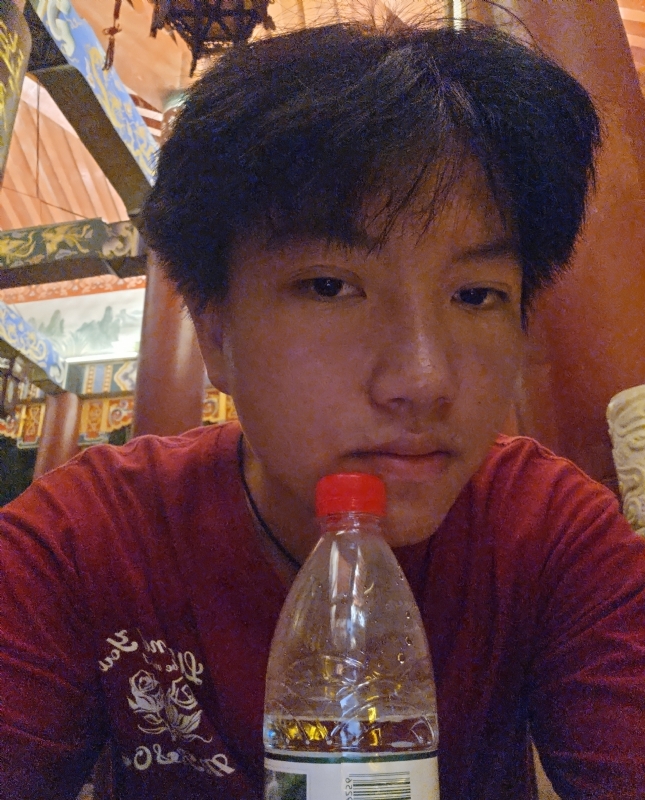 雨豫余的第一张照片--青岛相亲服务中心