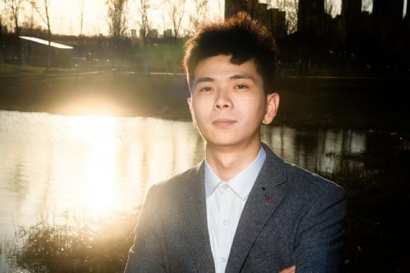 Hd的第一张照片--青岛相亲服务中心