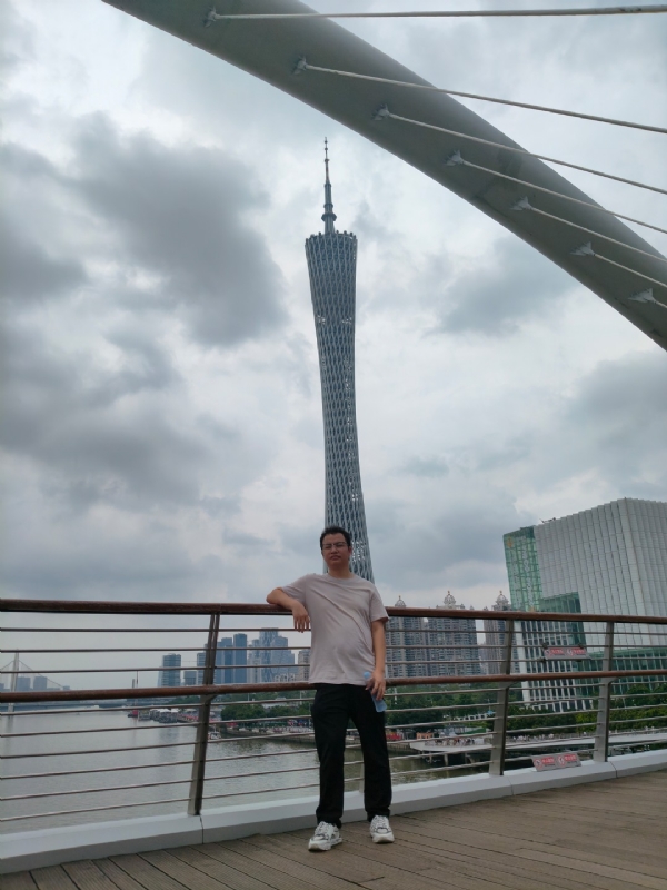 幻胧的第一张照片--青岛相亲服务中心