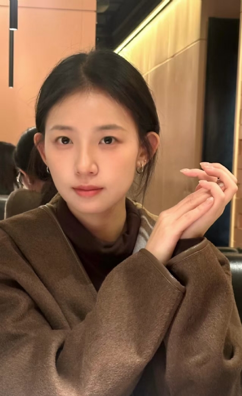 小曼的第一张照片--青岛相亲服务中心