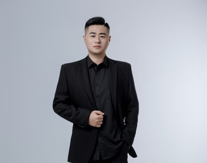 荣泽的第一张照片--青岛相亲服务中心