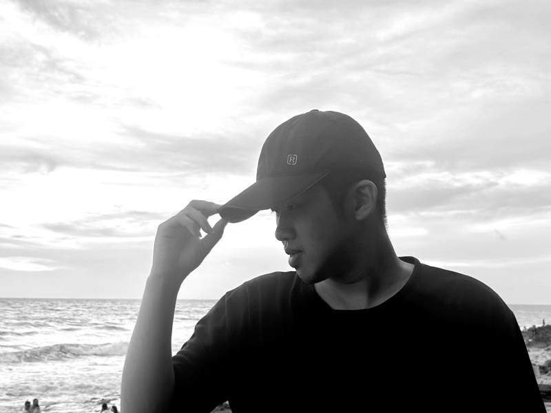 FENG的第二张照片--青岛相亲服务中心