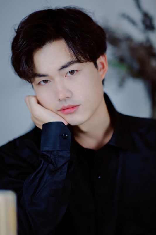 满天的星光的第二张照片--青岛相亲服务中心