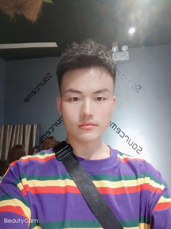 满天的星光的第四张照片--青岛相亲服务中心