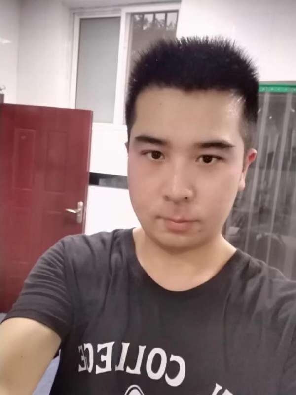 89WANG的第一张照片--青岛相亲服务中心