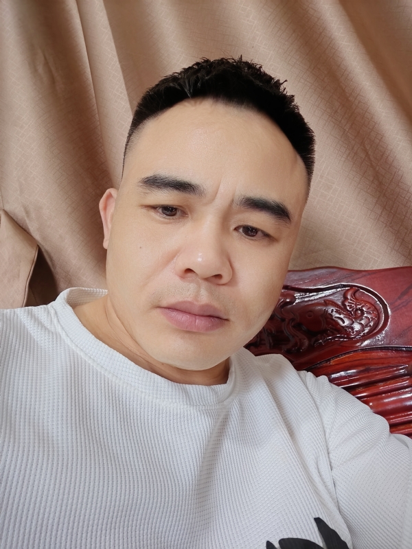 下一站的我的第一张照片--青岛相亲服务中心