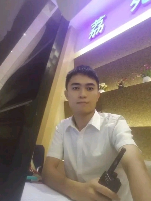 小叶的第二张照片--青岛相亲服务中心