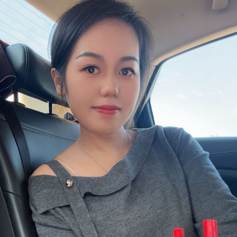 吴静的第二张照片--青岛相亲服务中心