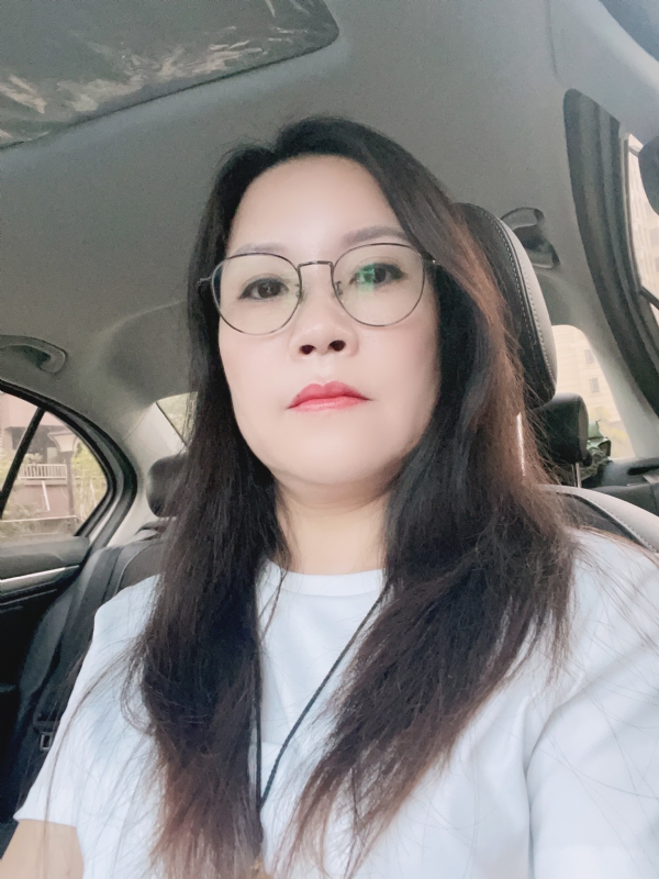 牡丹的第一张照片--青岛相亲服务中心