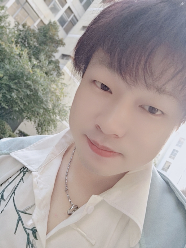 柠檬不加糖的第二张照片--青岛相亲服务中心