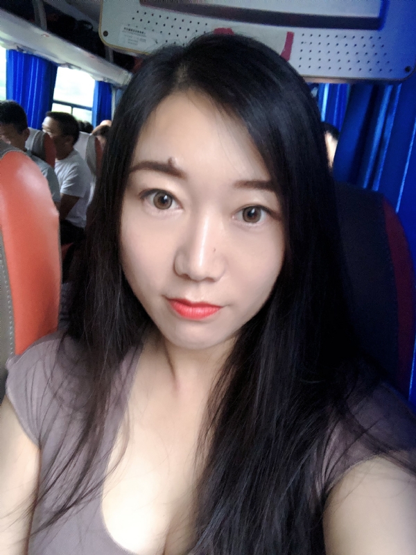 杨杨的第二张照片--青岛相亲服务中心