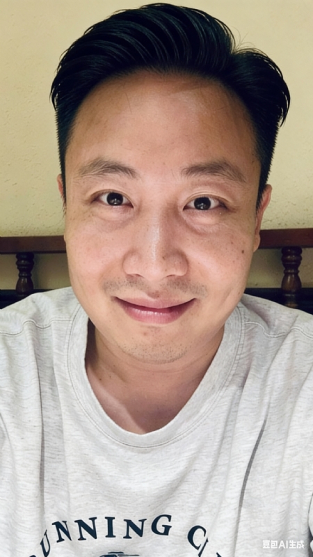 巾凡的第二张照片--青岛相亲服务中心