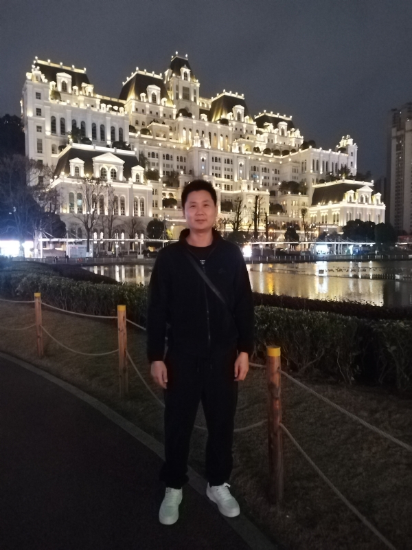 另一半的她的第三张照片--青岛相亲服务中心