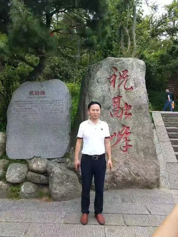 真诚的第三张照片--青岛相亲服务中心