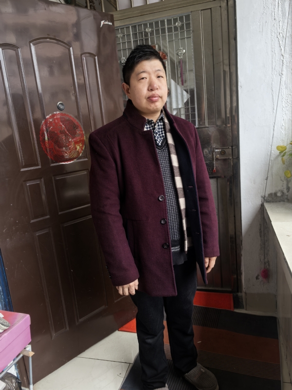 卢显澳的第二张照片--青岛相亲服务中心